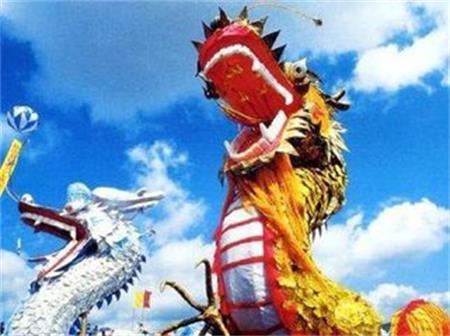 探水鉆機廠家與您一起挑龍頭嘍！