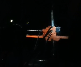 氣動(dòng)探水鉆機(jī)，風(fēng)動(dòng)架柱式回轉(zhuǎn)鉆機(jī)效果不錯(cuò)